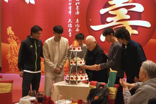 因为只有在BG视讯注册之后下载下来的平台才是官方指定的案例展示