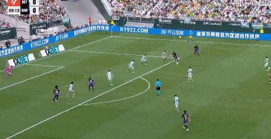 1792281291156024026.gif 皇家.gif